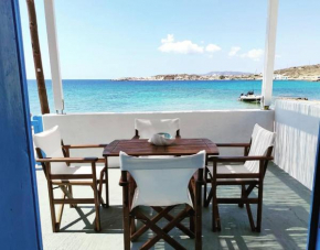 Apleton Beach House Kimolos at Zacharias Beach
